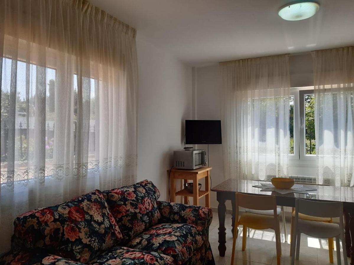 Apartamentos Mª Jesus 산신소 외부 사진